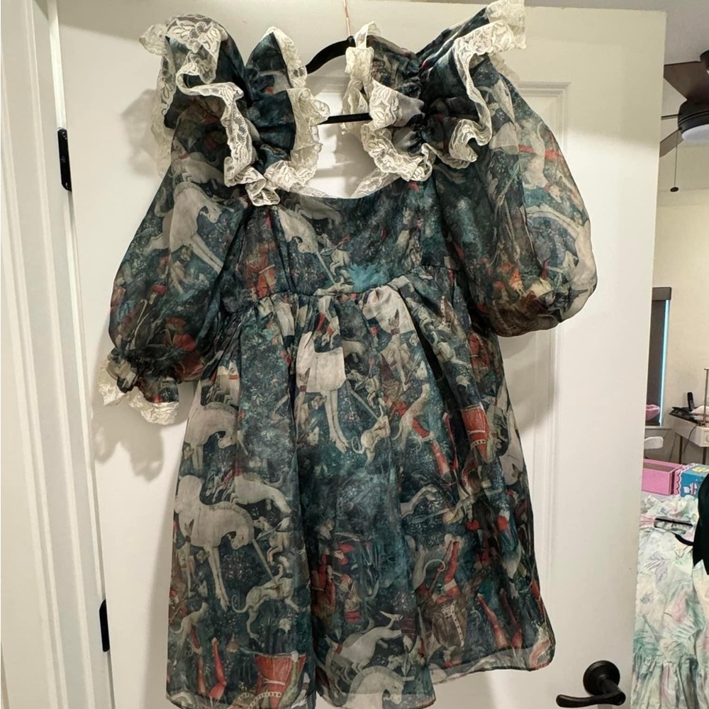 Selkie unicorn defends sugarfrill size M